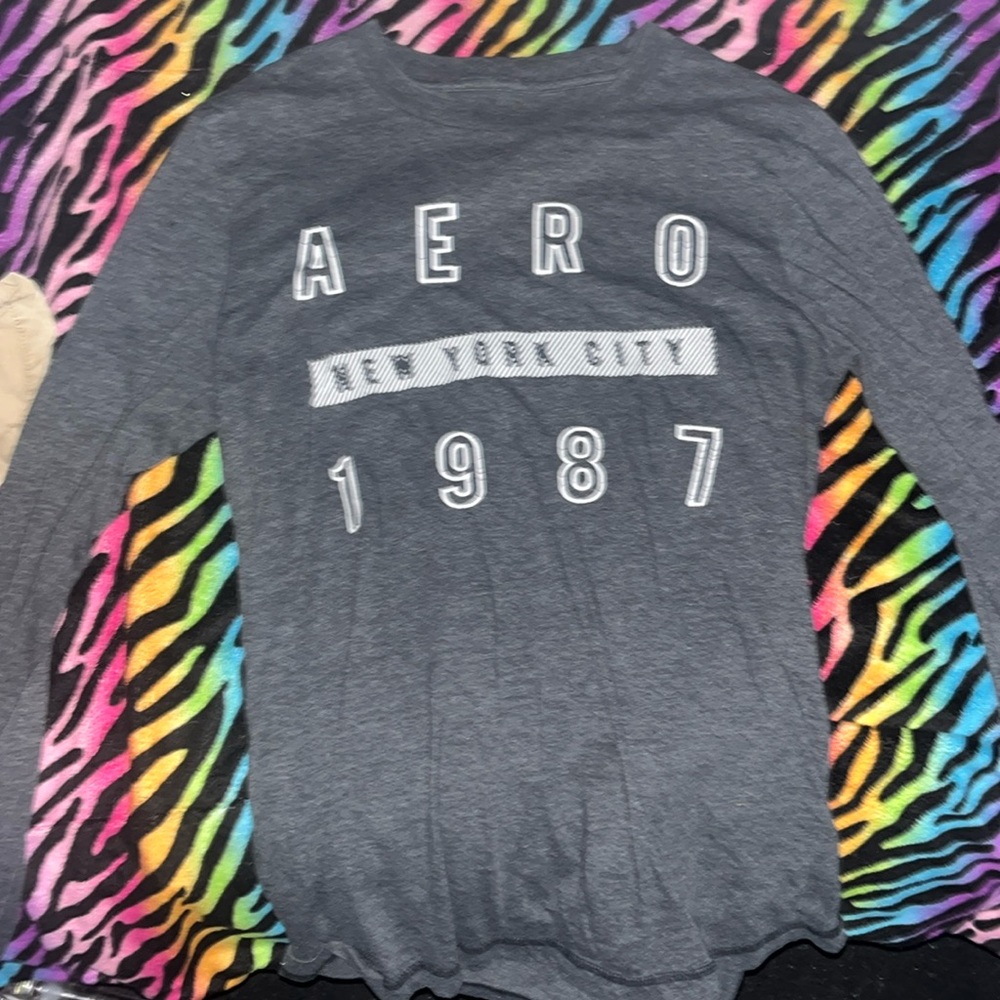 men S Aeropostale long sleeve shirt